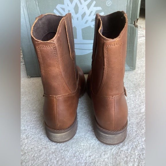 Timberland waterproof short leather boots - Picture 3 of 9